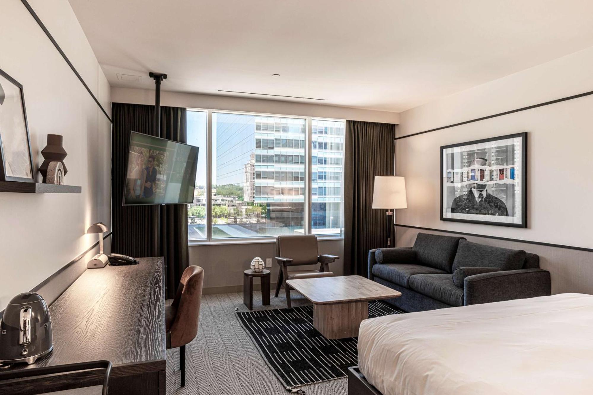 The Westley Calgary Downtown, Tapestry Collection By Hilton Hotel Eksteriør billede